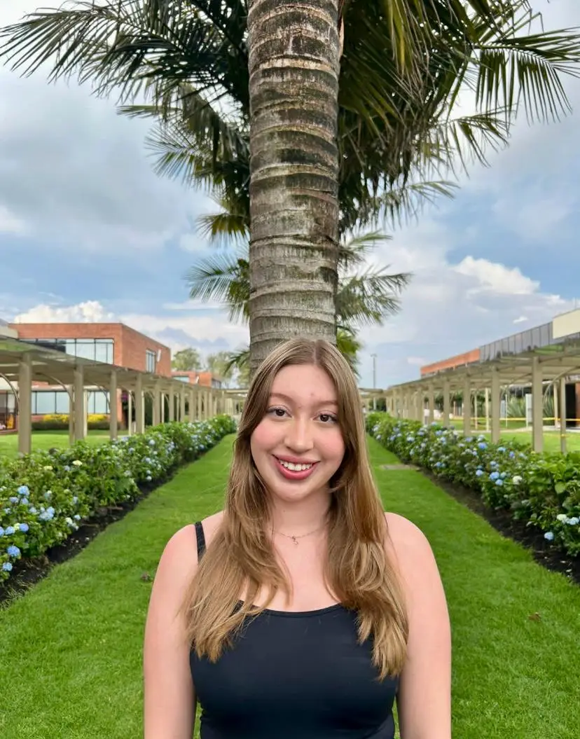 Imagen de WhatsApp 2025-10-16 a las 20.32.43_781ec708